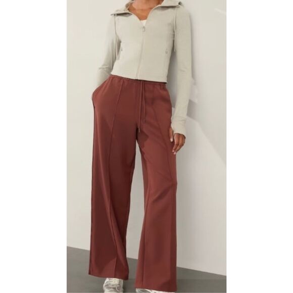 NWT ATHLETA SET Allure 1/4 Zip Sweatshirt And Endeavor Relaxed Pant Size Small - Picture 2 of 9